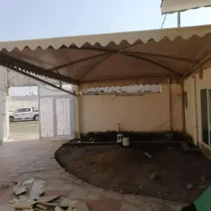 0076 بروج جدة للمقاولات | مظلات